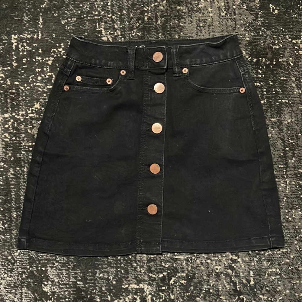 no boundaries high rise skirt